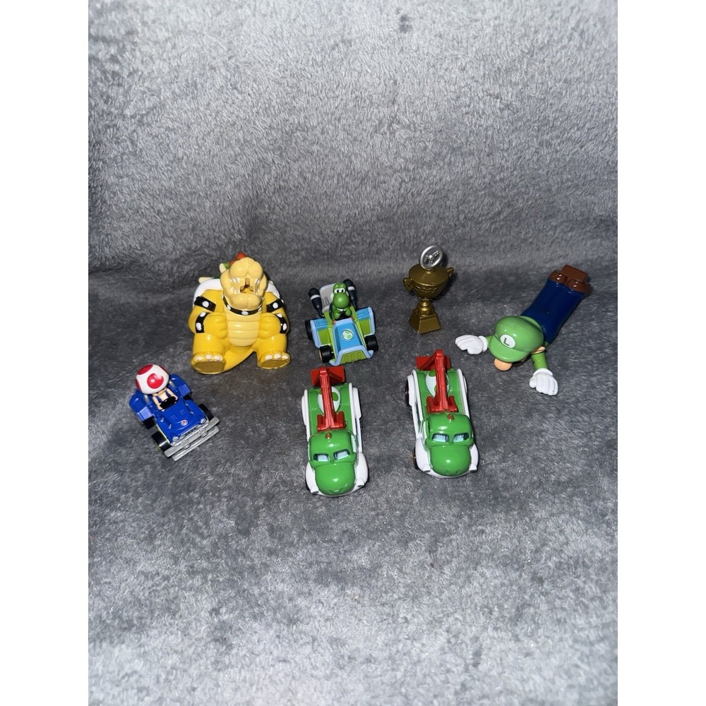 Super Mario Bros Nintendo McDonald's Lot of 7 Figures Various Years